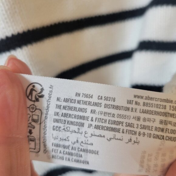 ❤️ 3 for $35 Abercrombie & Fitch Madeline crew Striped Sweater Tee XS oversized - Picture 7 of 7